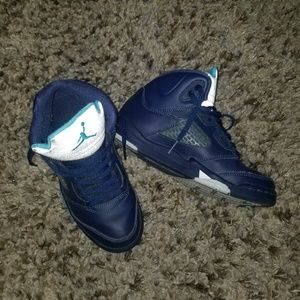 size 3 kids jordans